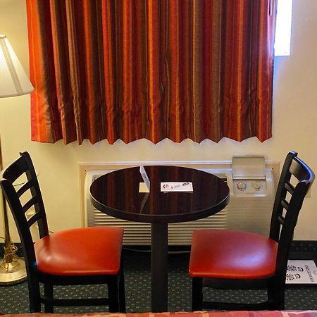 Country Hearth Inn-Union City Chambre photo